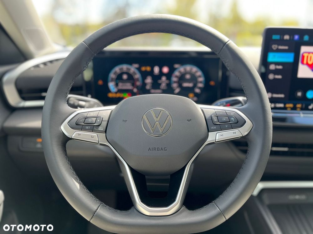 Volkswagen T-Roc 1.5 eTSI OPF DSG Life - 13
