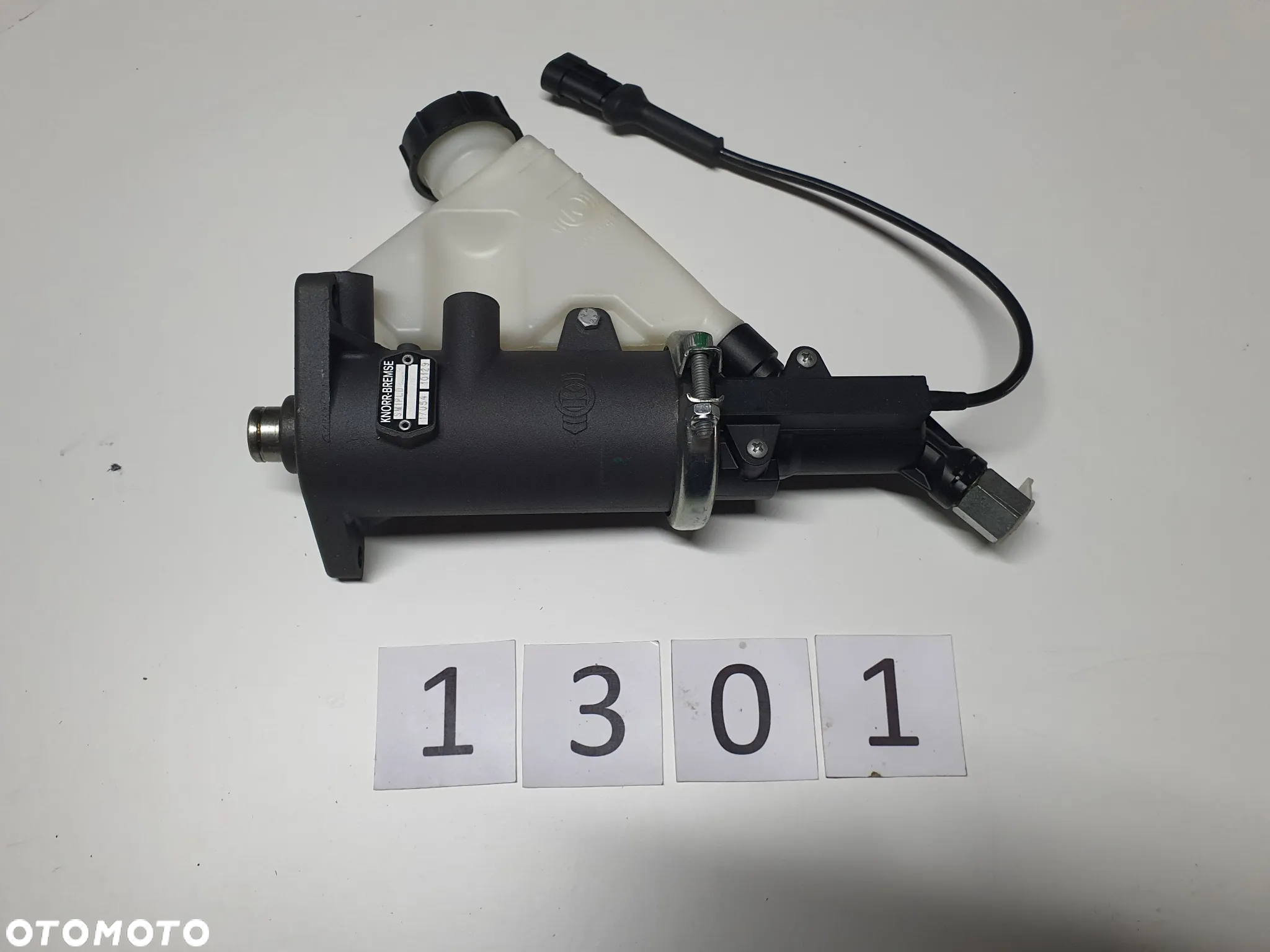 Pompka, wspomaganie sprzęgła Knorr-Bremse SM1PLD, K015237N00, IVECO - 2