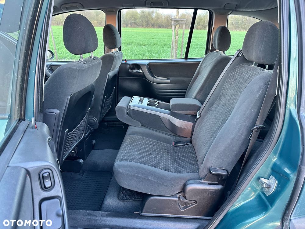 Opel Zafira 1.8 Elegance - 21