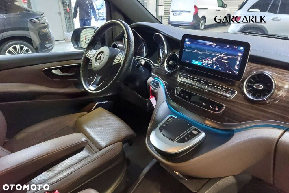 Mercedes-Benz Klasa V 300 d Avantgarde 9G-Tronic (d³ugi) - 18