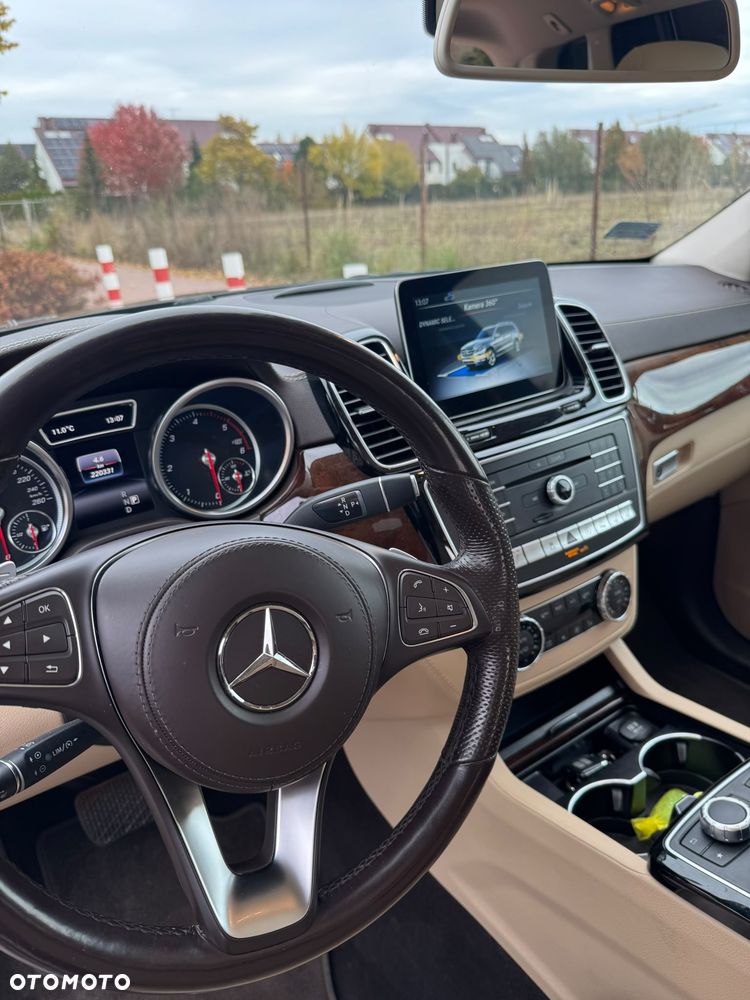 Mercedes-Benz Gls 2018 photo 5