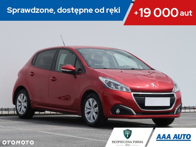 Peugeot 208 - 1