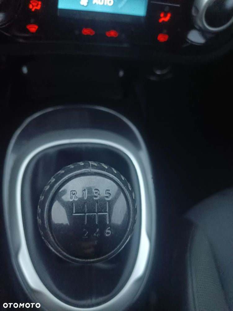 Nissan Juke 1.5 dCi Tekna S&S - 28