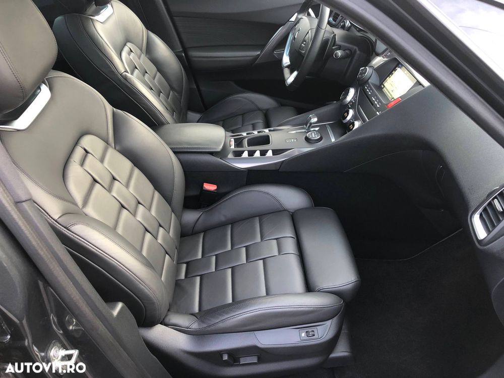 DS Automobiles DS 5 4X4 Sport Chic - 11