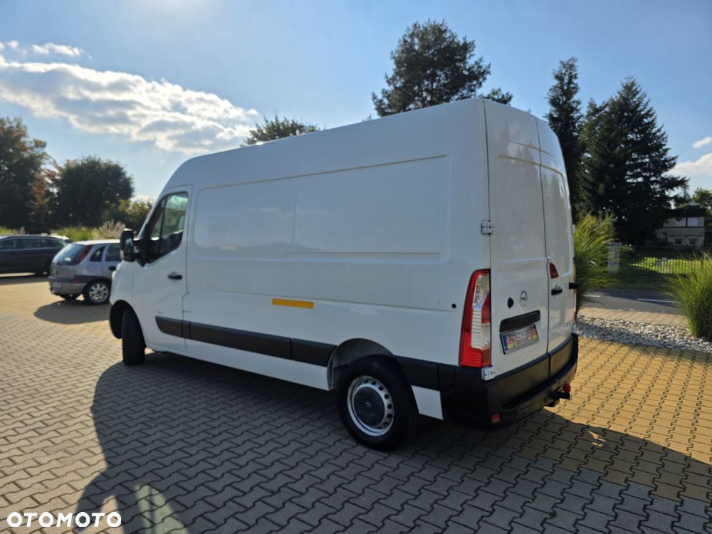 Opel Mavano - 9
