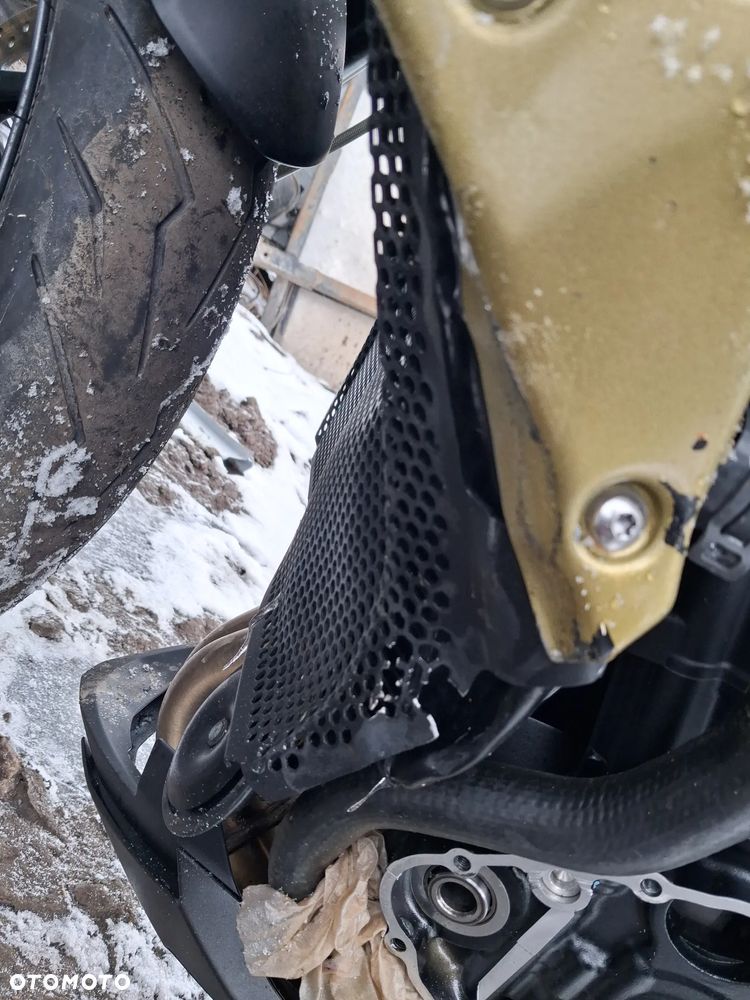 Triumph Street Triple - 3