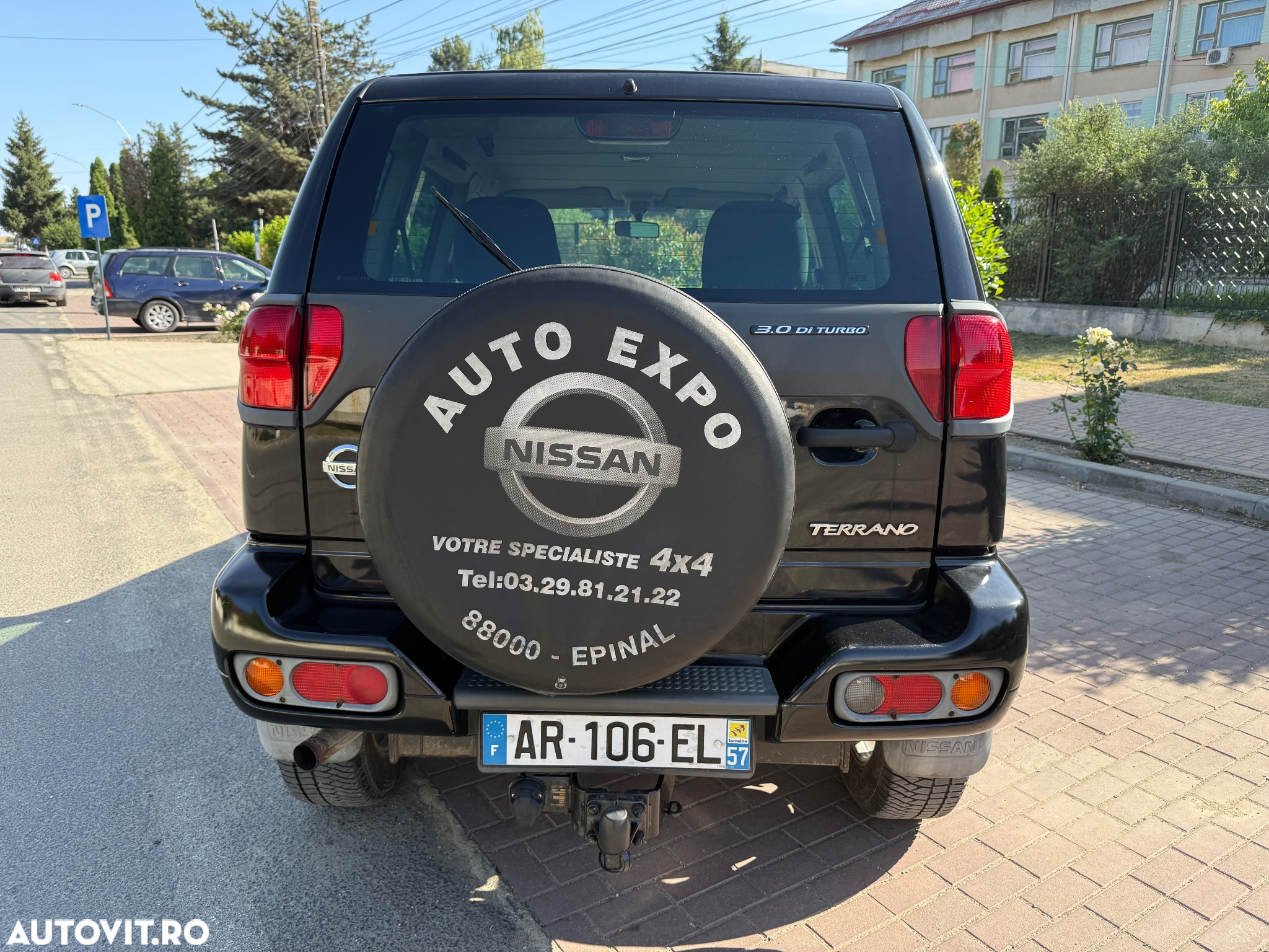Nissan Terrano 3.0 TDI Luxury - 5