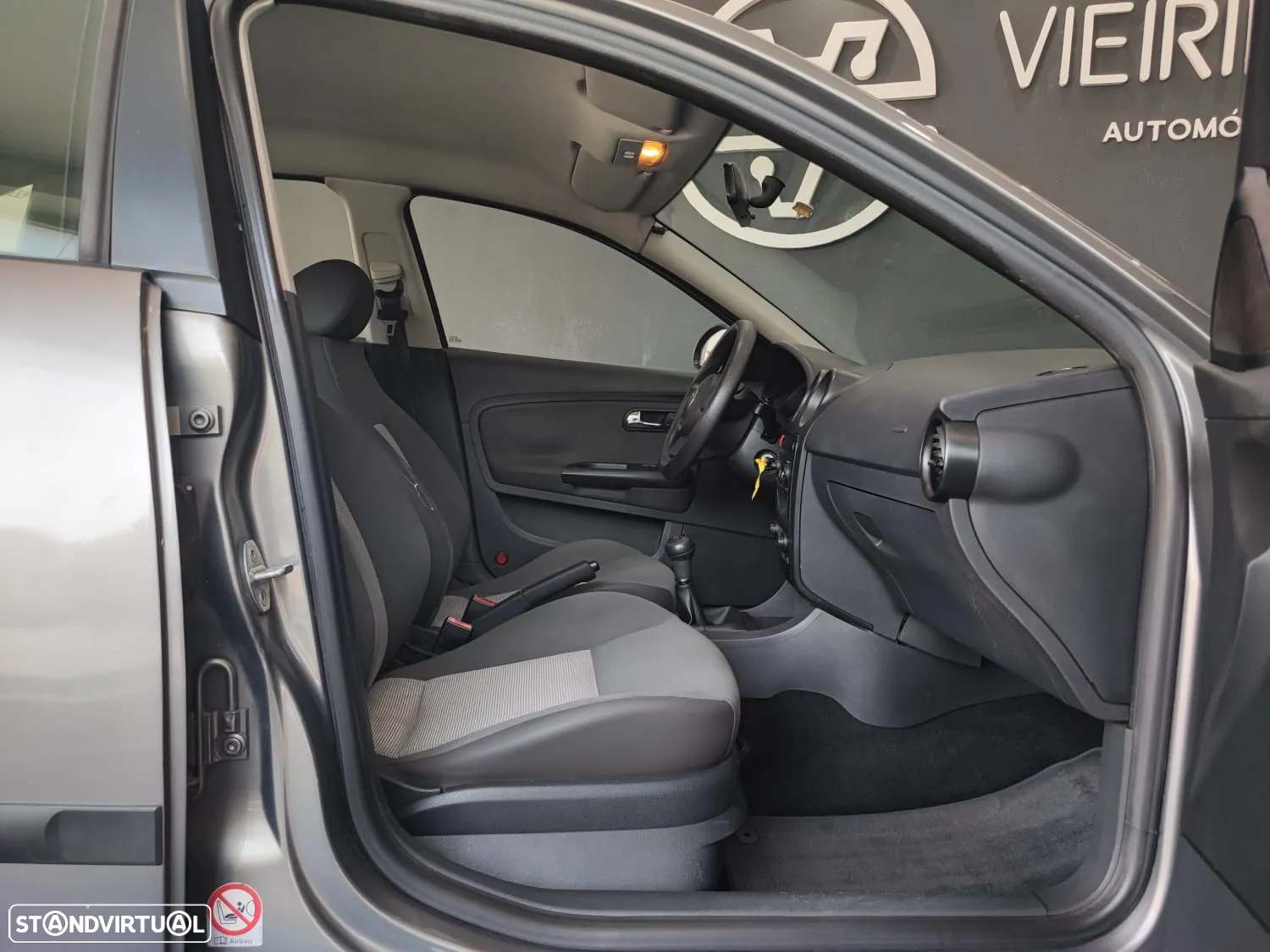 SEAT Ibiza 1.4 TDi Signo - 27
