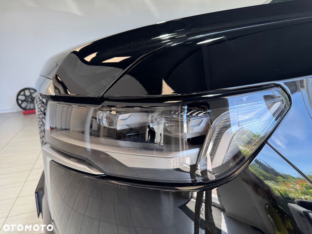 Cadillac Escalade - 10
