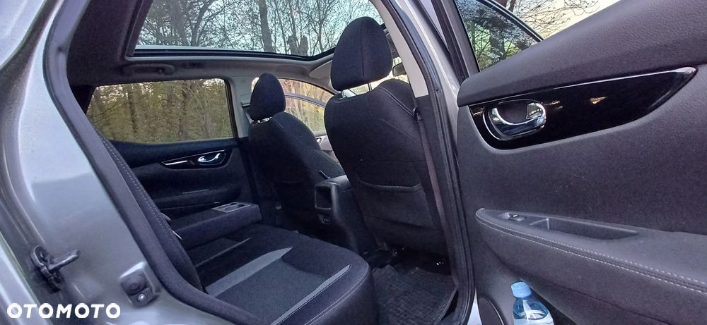 Nissan Qashqai 1.3 DIG-T N-WAY - 32
