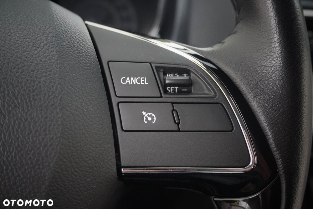 Mitsubishi Outlander 2.0 2WD Edition 100 - 12