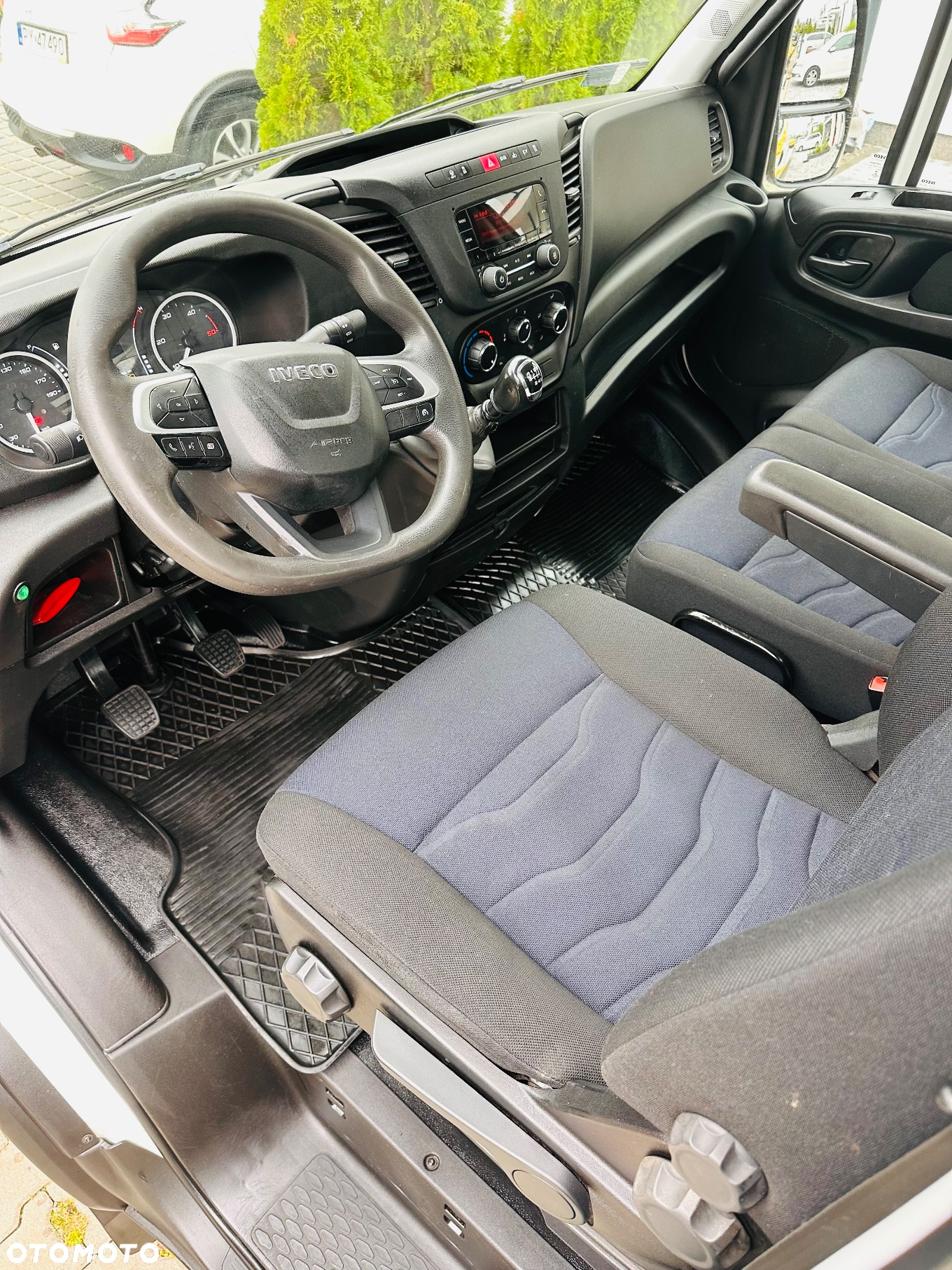 Iveco DAILY - 14