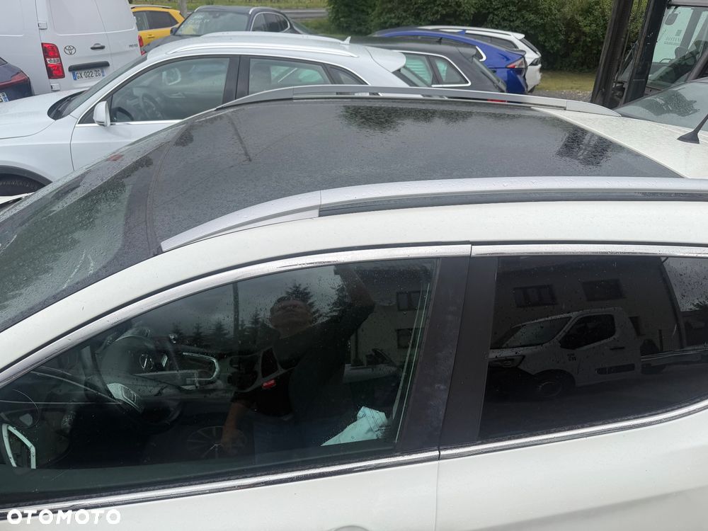 Nissan Qashqai 1.6 dCi DPF acenta - 6