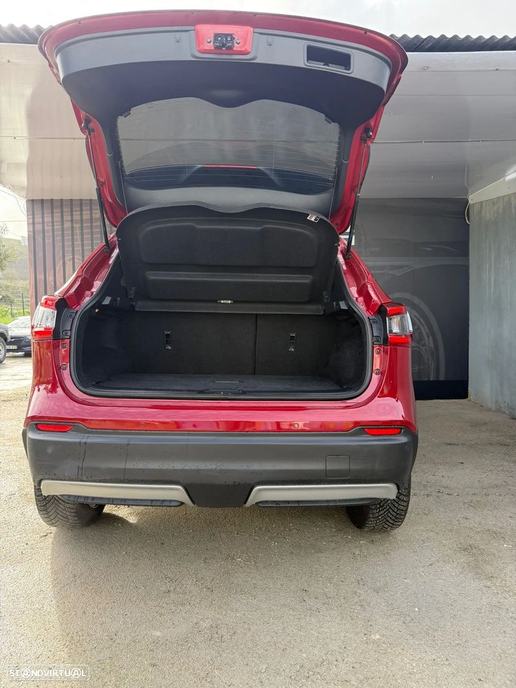 Nissan Qashqai 1.2 DIG-T N-Connecta 18 Xtronic - 10