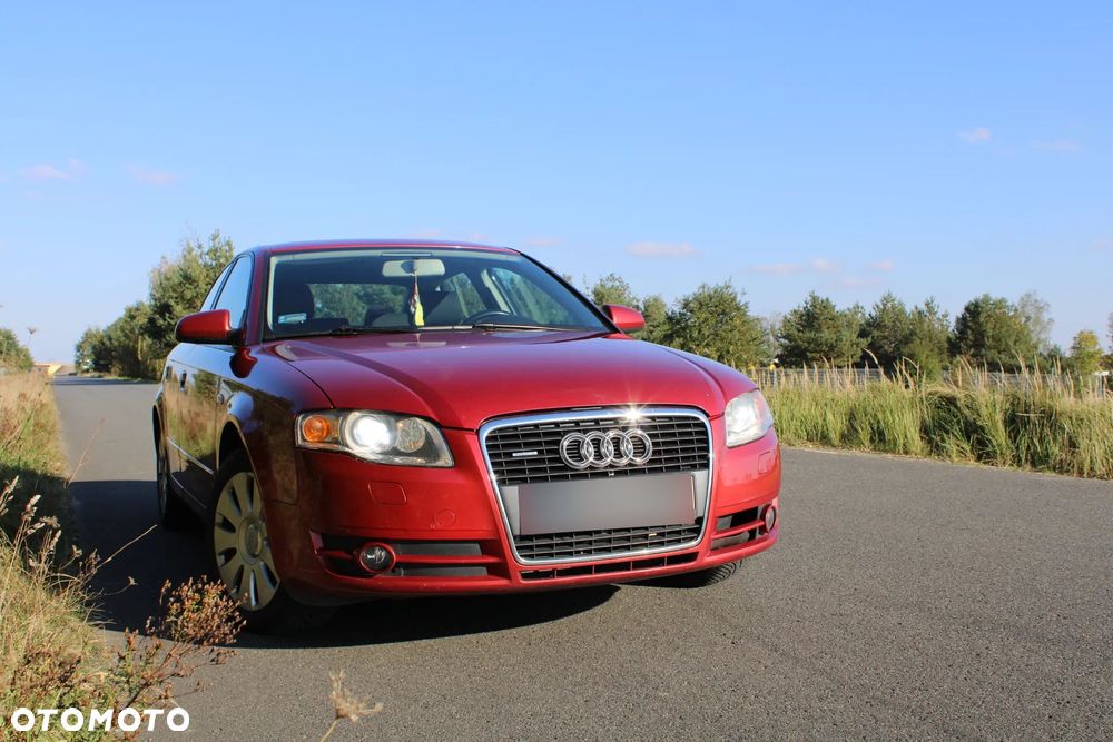 Audi A4 Limousine - 13