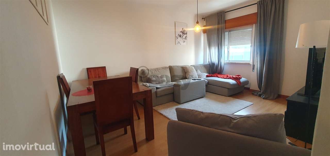 Apartamento T2 no centro - Grande imagem: 2/12