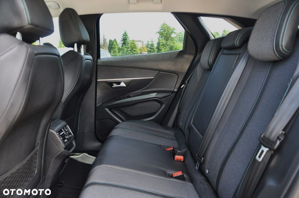 Peugeot 3008 1.2 PureTech Allure Pack S&S - 15