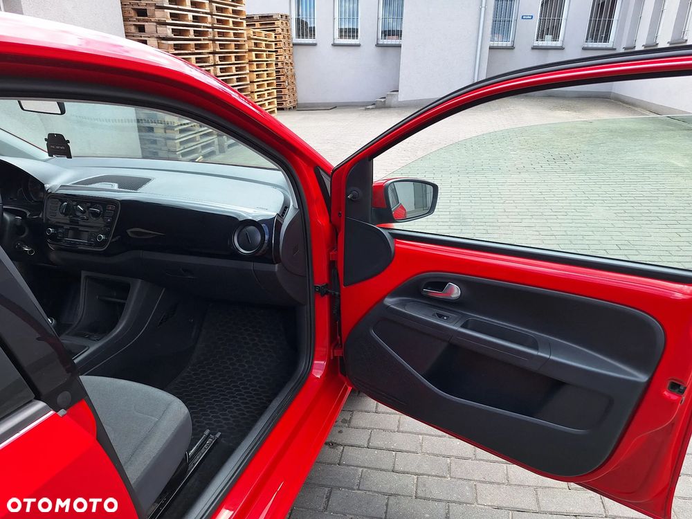 Volkswagen up! 1.0 move - 16