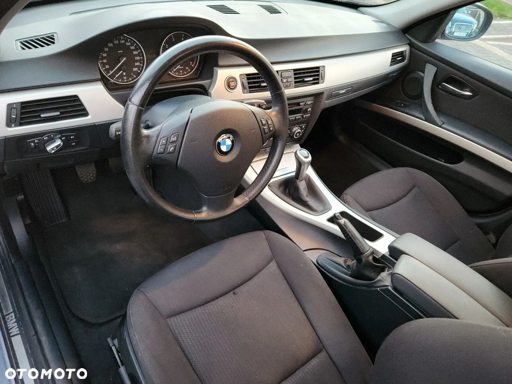 BMW Seria 3 - 9