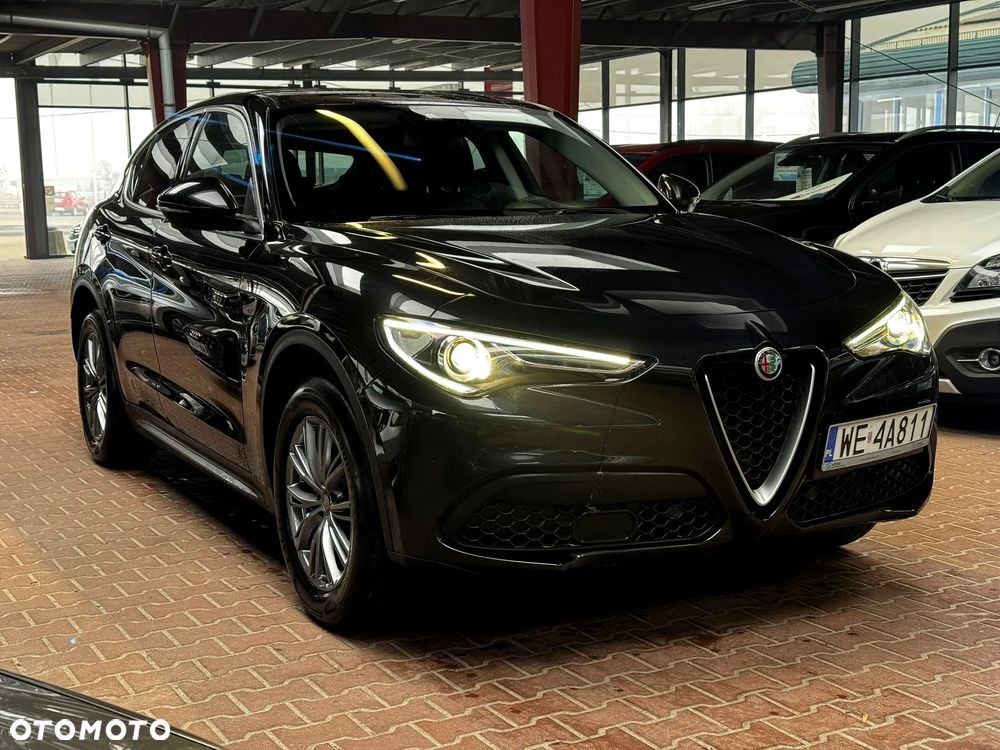 Alfa Romeo Stelvio 2.0 Turbo Sprint Q4 - 1