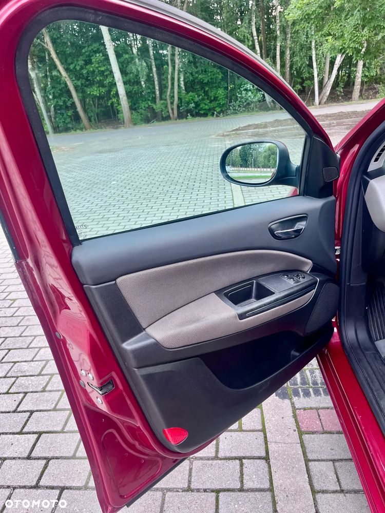 Fiat Bravo 1.4 T-JET 16V Dynamic Euro5 - 12