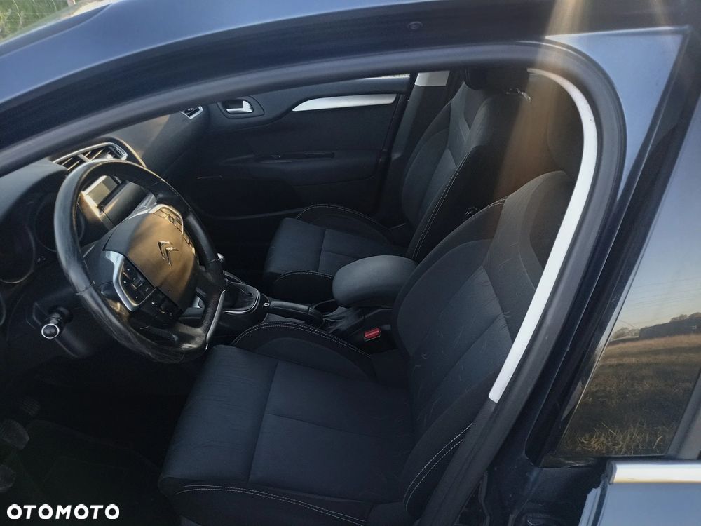 Citroën C4 1.6 HDi Magic - 6