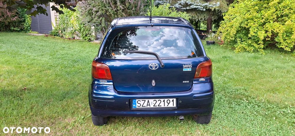 Toyota Yaris 1.4 D-4D Unlimited - 5