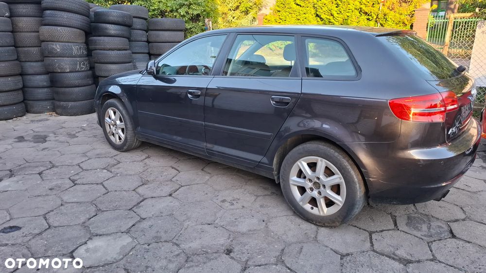 Audi A3 Sportback 1.8 TFSI Ambition - 2