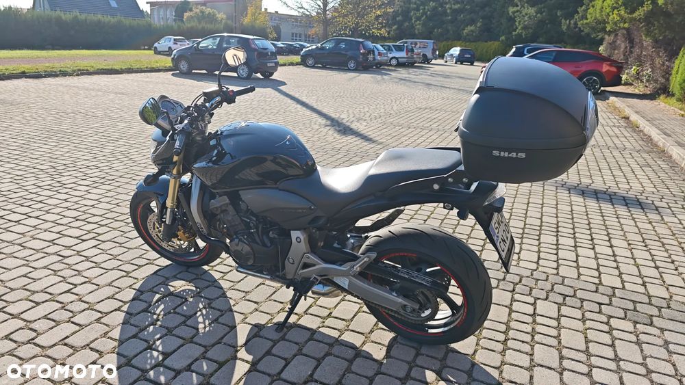 Honda Hornet - 4