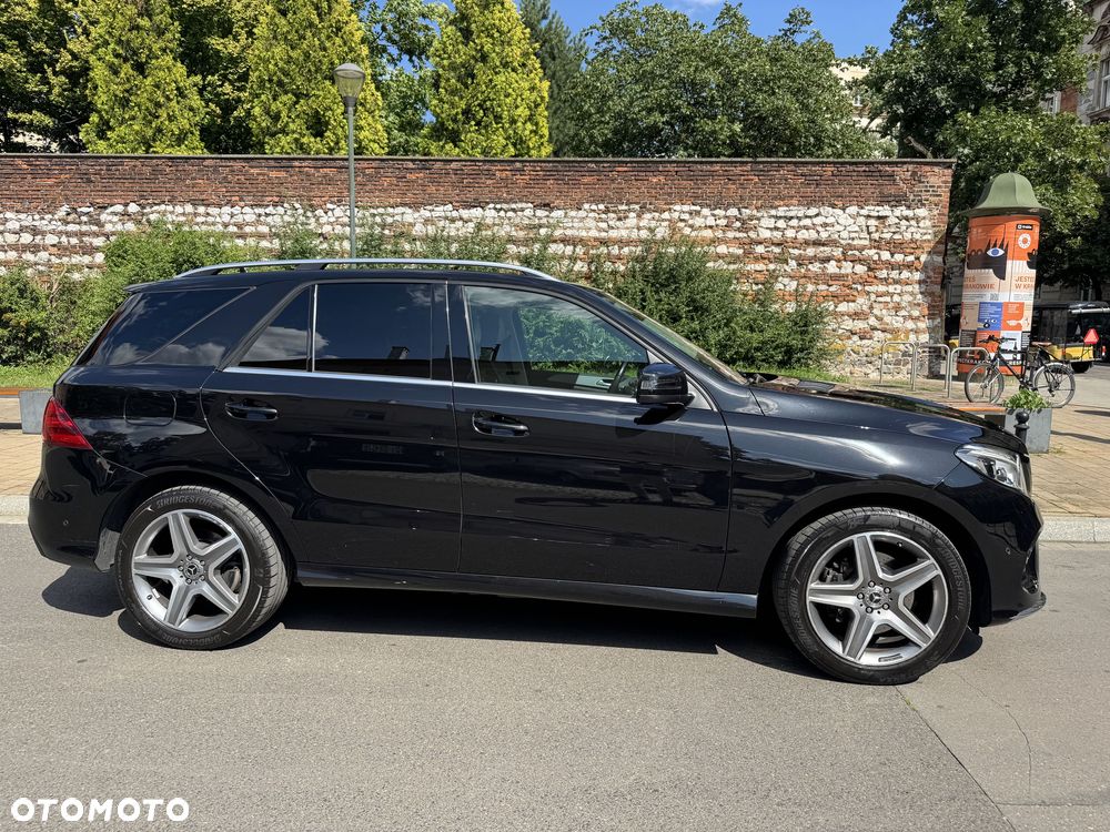 Mercedes-Benz GLE 250 d 4-Matic - 11