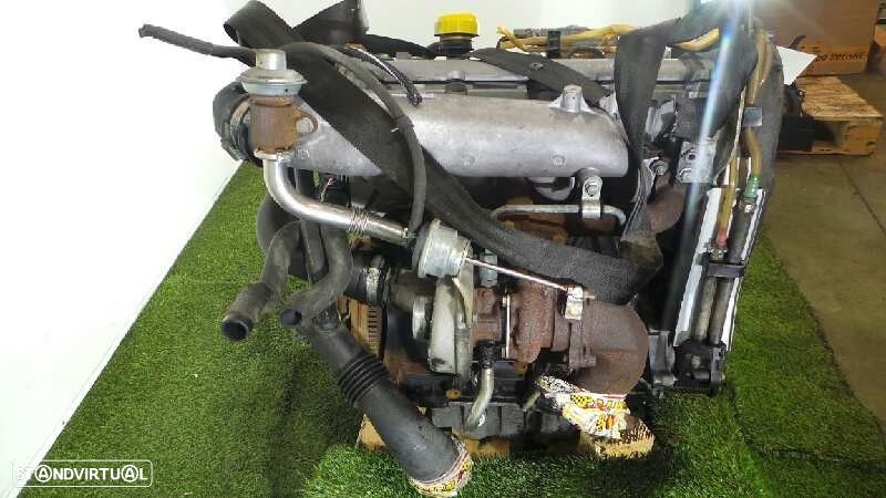 MOTOR COMPLETO RENAULT CLIO II 2001 - 3