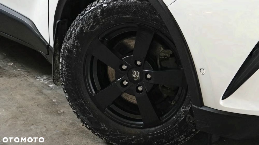 Toyota C-HR Lounge - 6