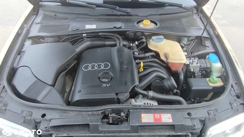 Audi A4 Limousine - 23