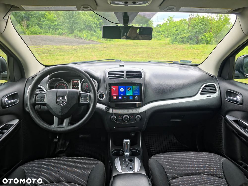 Dodge Journey - 10