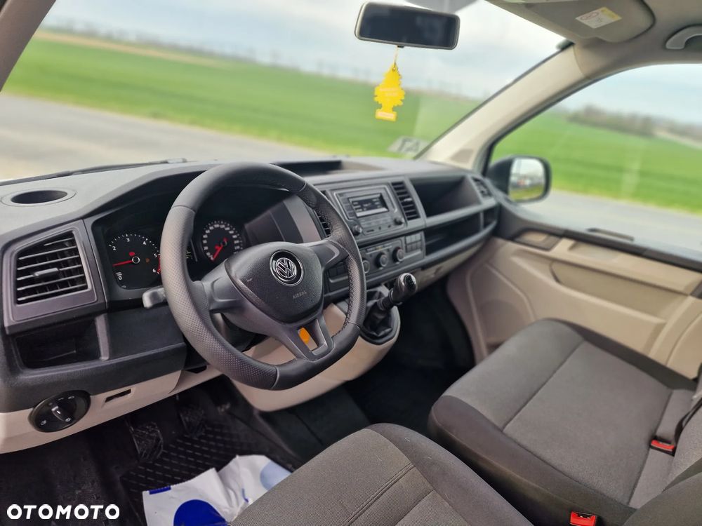 Volkswagen Transporter Lang EU6 - 18