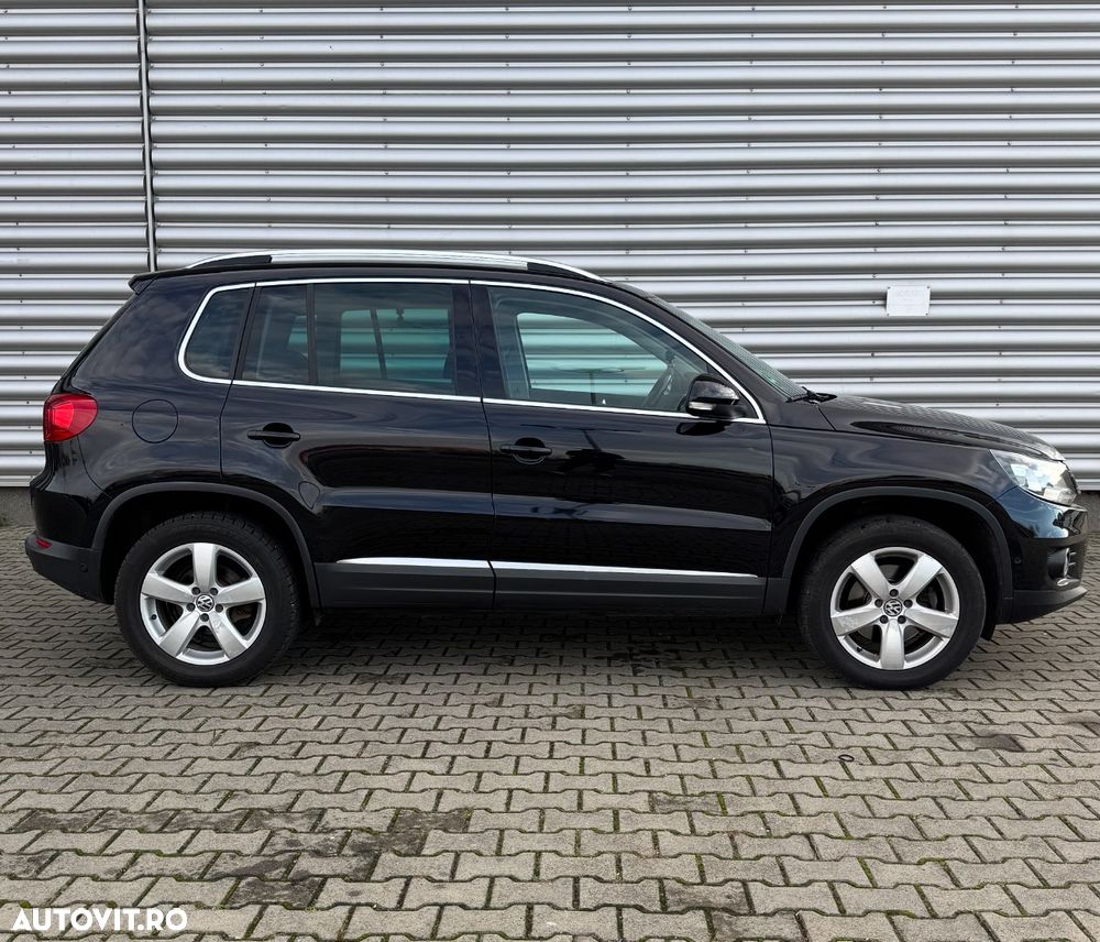 Volkswagen Tiguan - 13