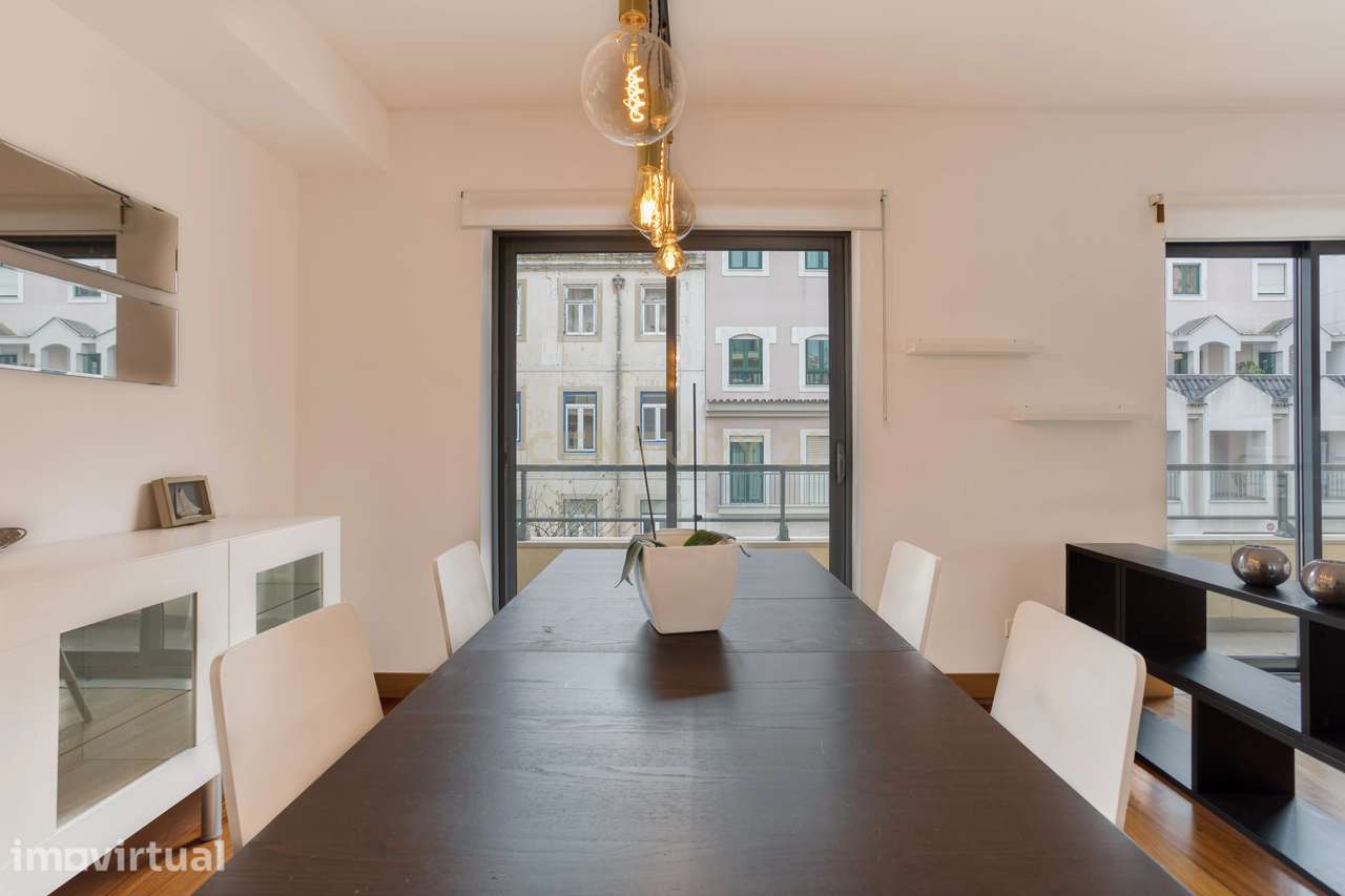 Excelente Apartamento T2 com 161 m² em Condomínio Fechado – Alcântara - Grande imagem: 4/28