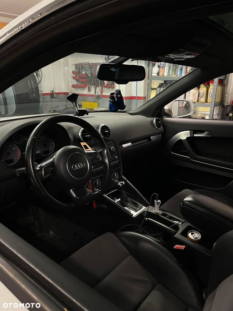 Audi A3 3-drzwiowe 2.0 TFSI Quattro Ambition S tronic - 4