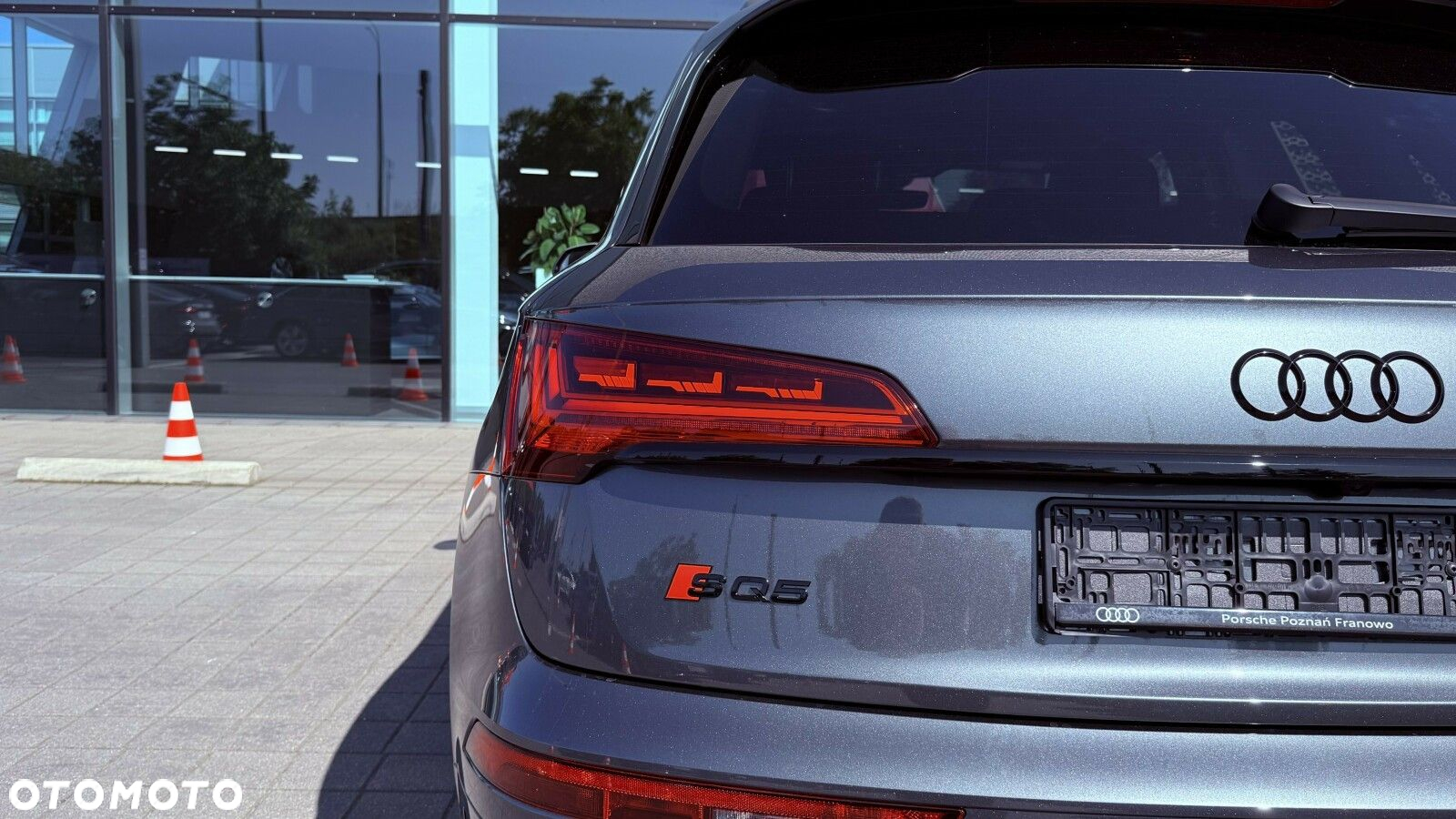 Audi SQ5 - 10