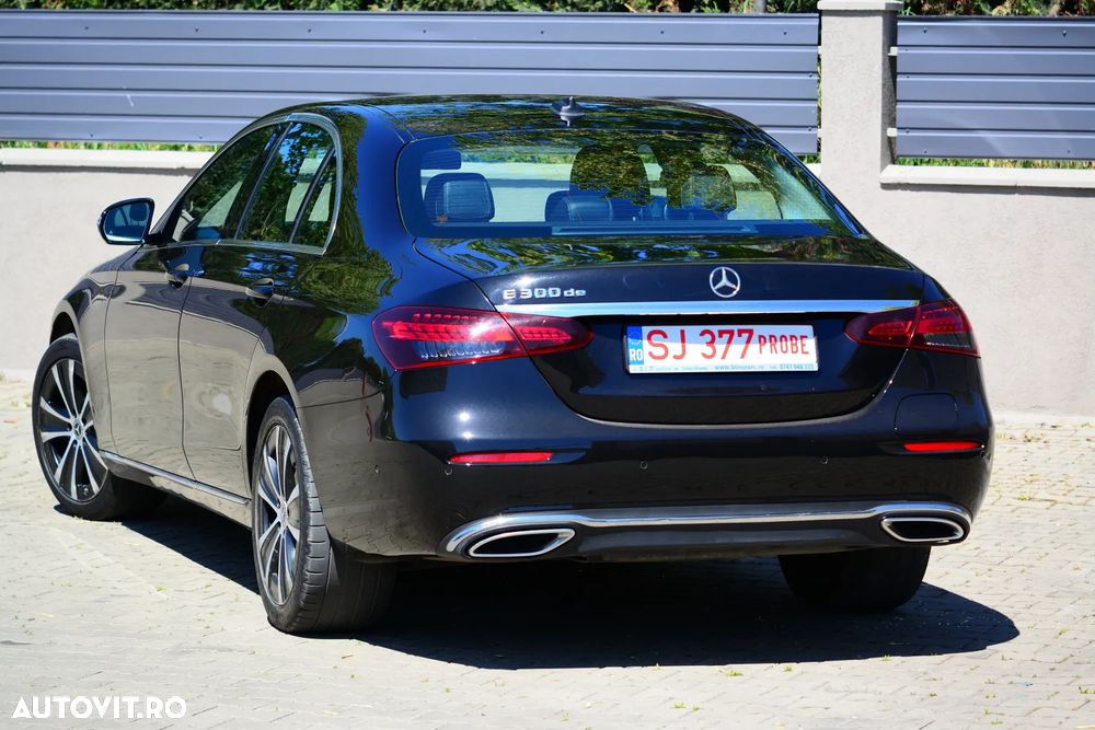 Mercedes-Benz E 300 de 9G-TRONIC - 2