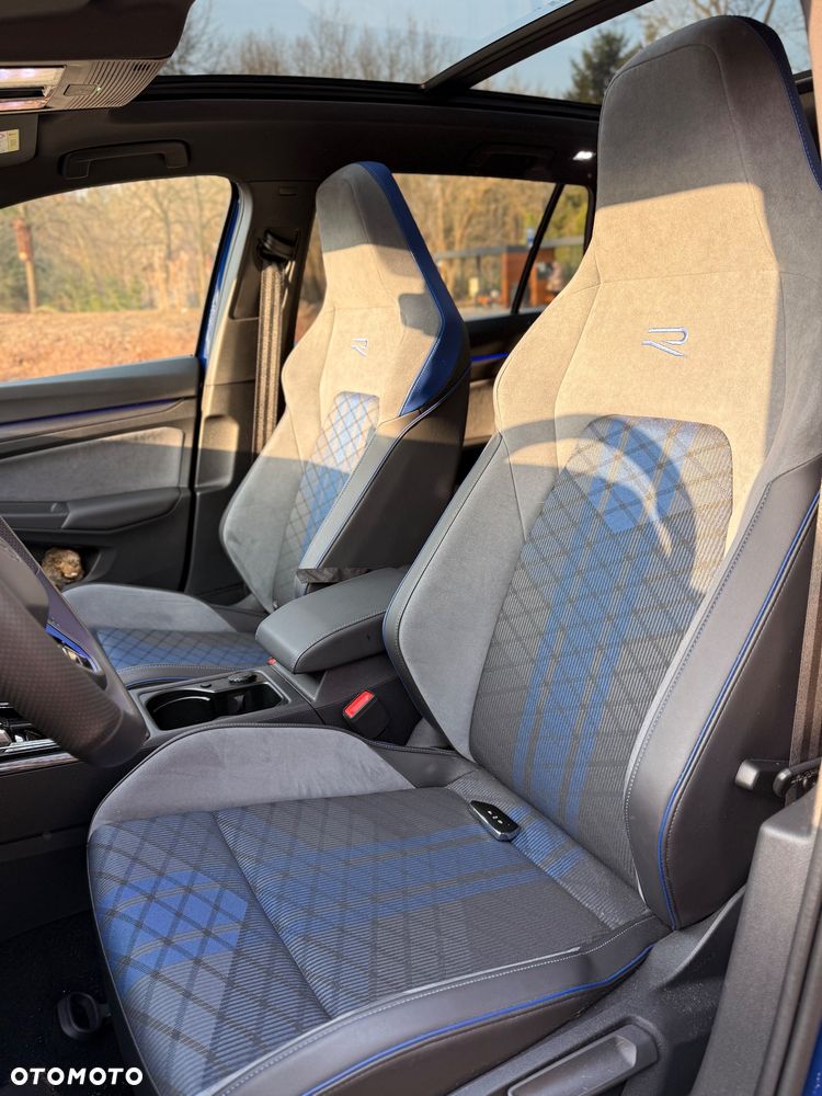 Volkswagen Golf 2.0 TSI 4Motion R DSG - 27