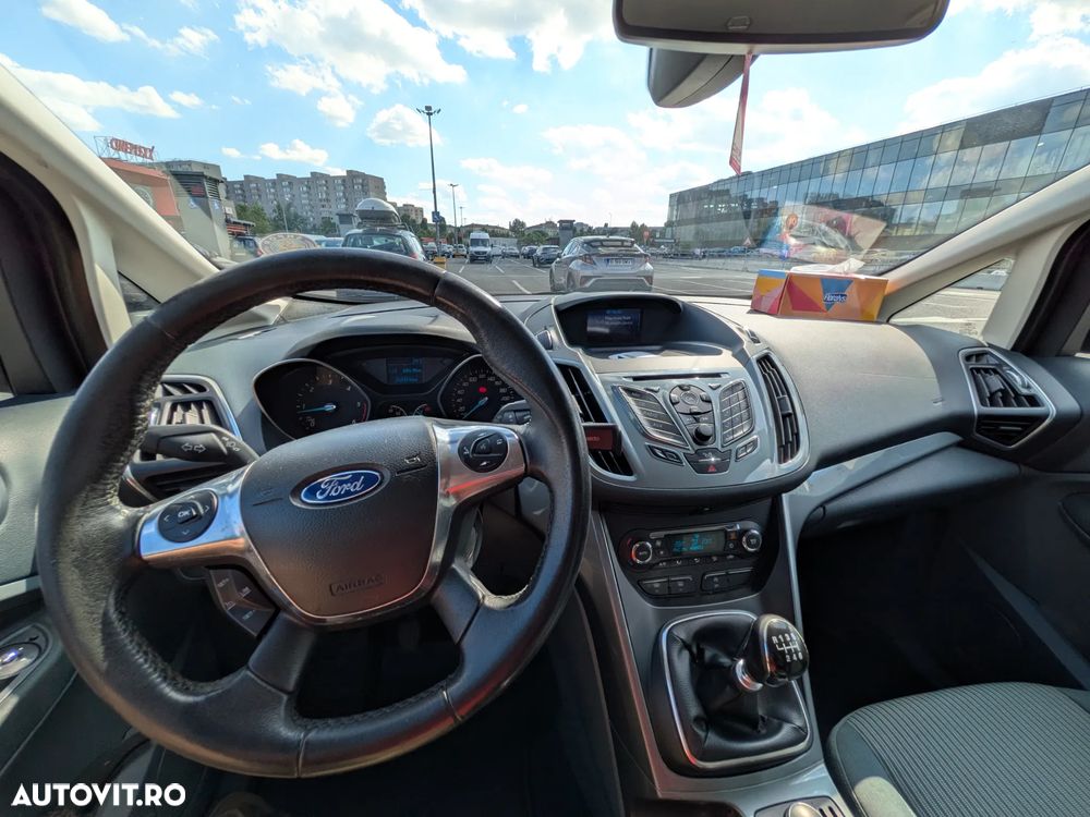 Ford Grand C-Max - 4
