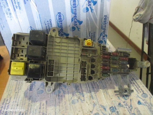 Caixa Fusiveis 3820A9N7G102 HONDA ACCORD 1993 2.0I - 4
