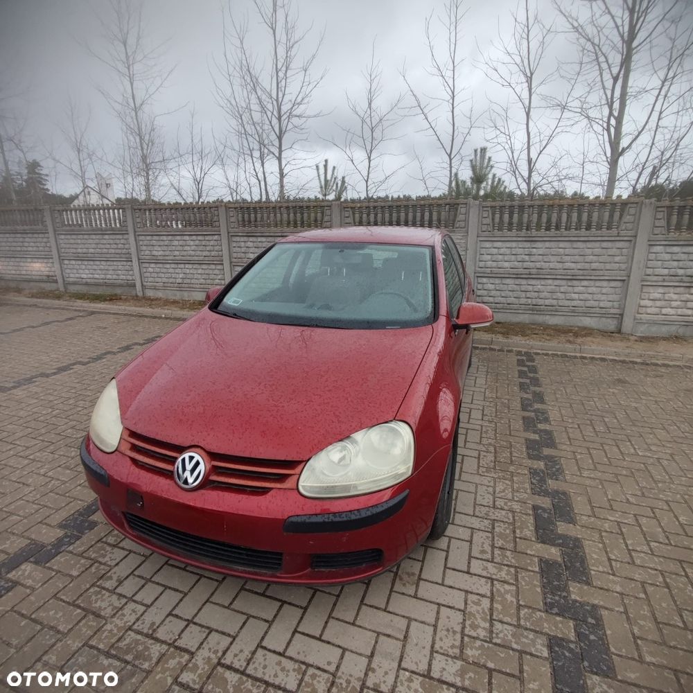 Volkswagen Golf - 1