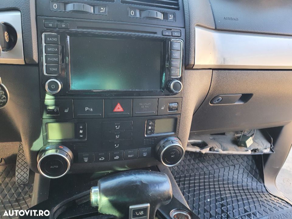 Dezmembram VW Touareg 3.0 BKS - 5