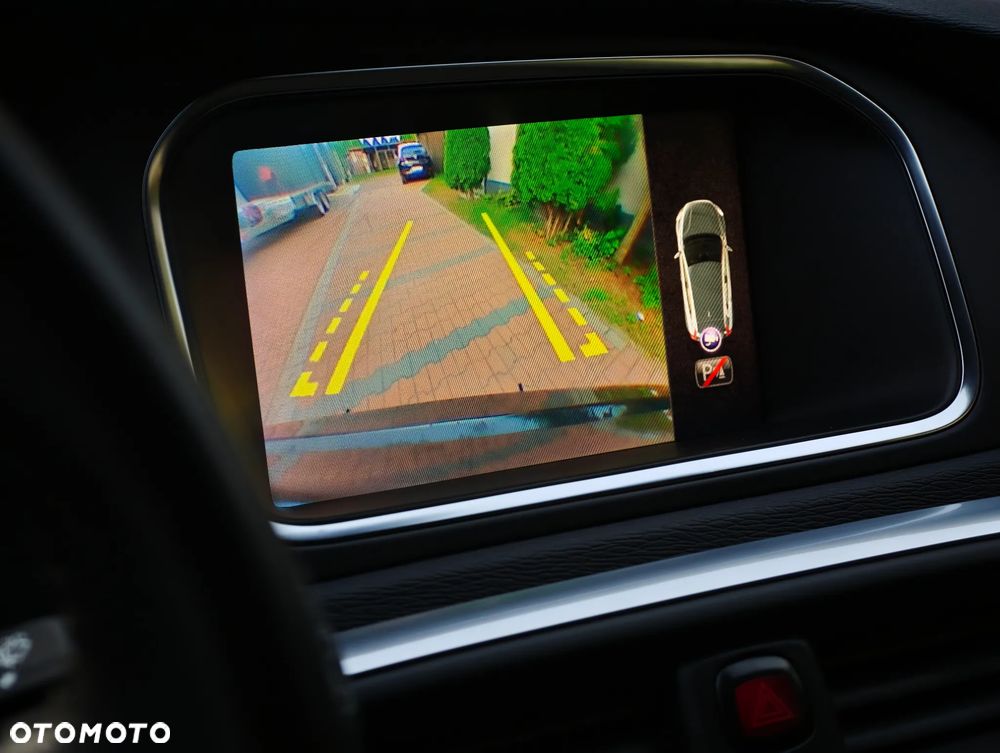 Volvo V40 D2 Momentum - 11
