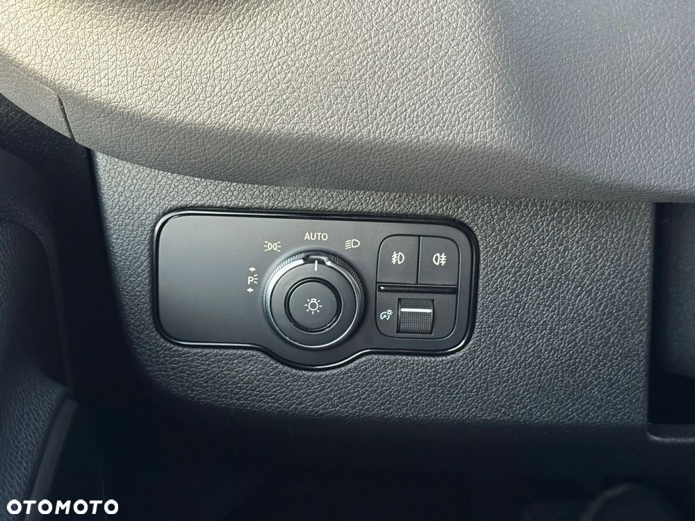 Mercedes-Benz SPRINTER - 20