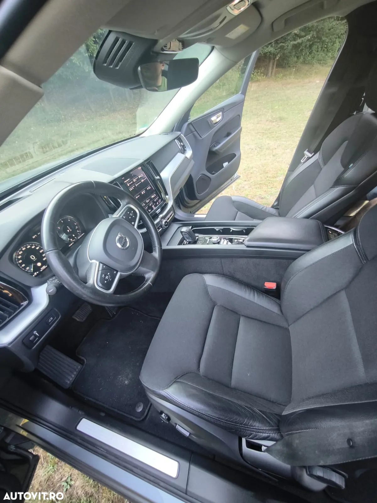 Volvo XC 60 B4 D AWD Geartronic Momentum - 5