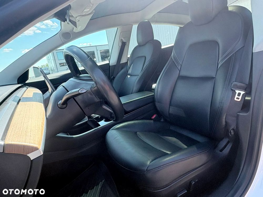 Tesla Model 3 Standard Reichweite Plus Hinterradantrieb - 14