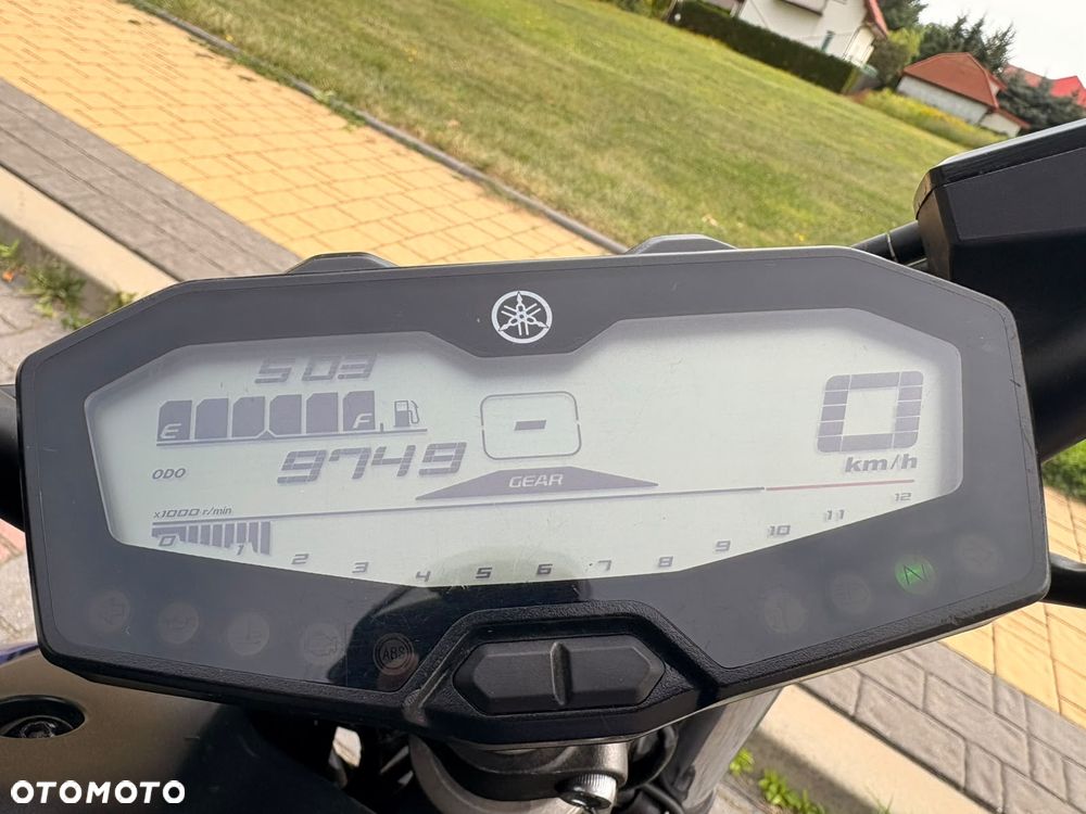 Yamaha MT - 8